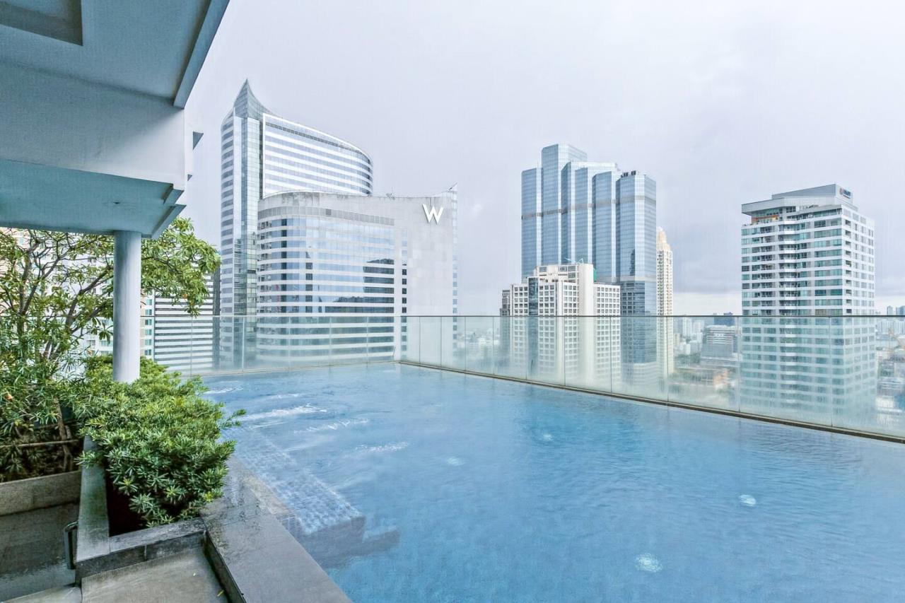 Hostmaker Bangkok Agency's Light and Modern 1 bed 1 bath Condo in the Exciting Bang Rak District 5