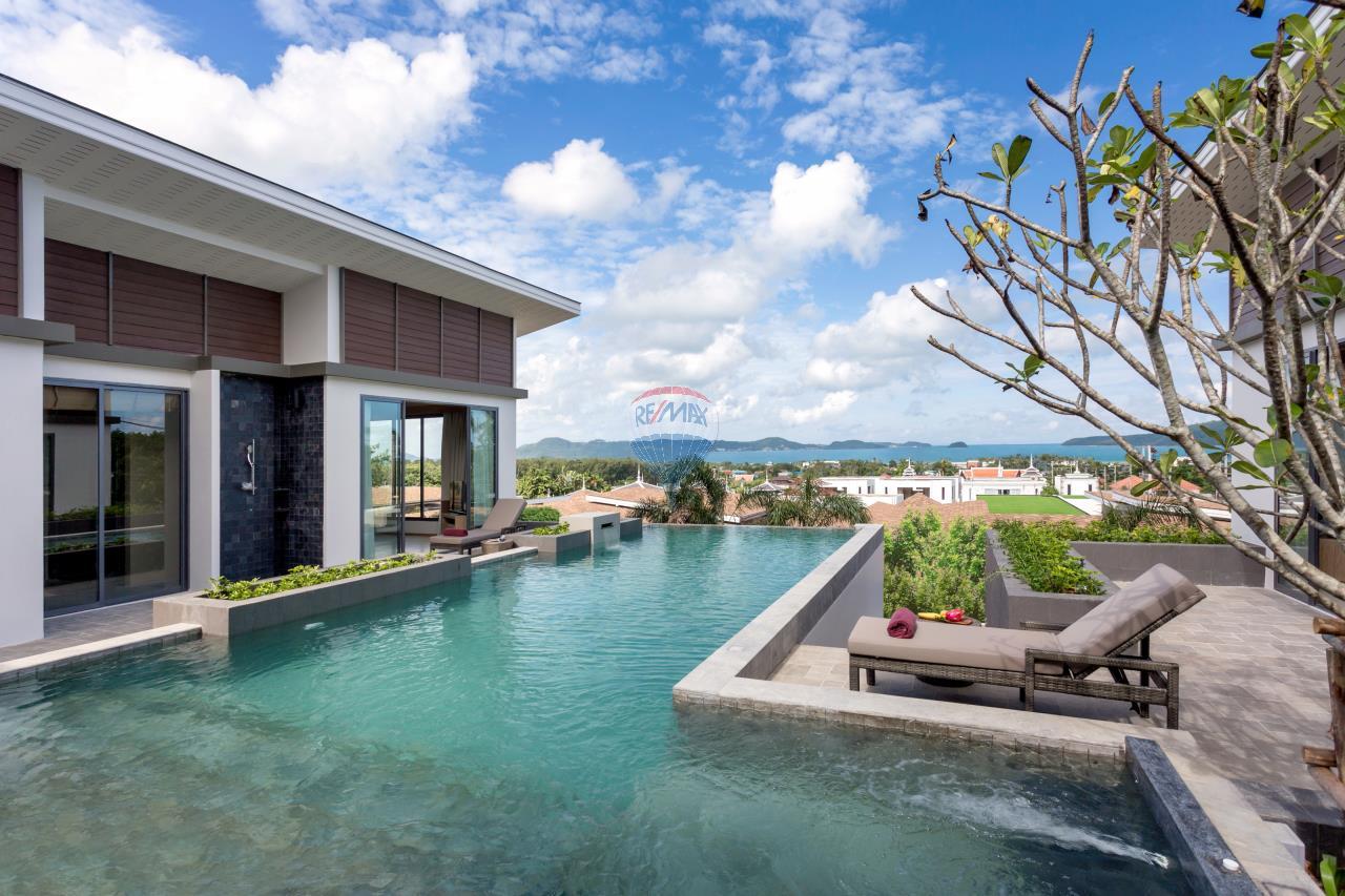 RE/MAX Top Properties Agency's Rawai 6Br.pool villas 1