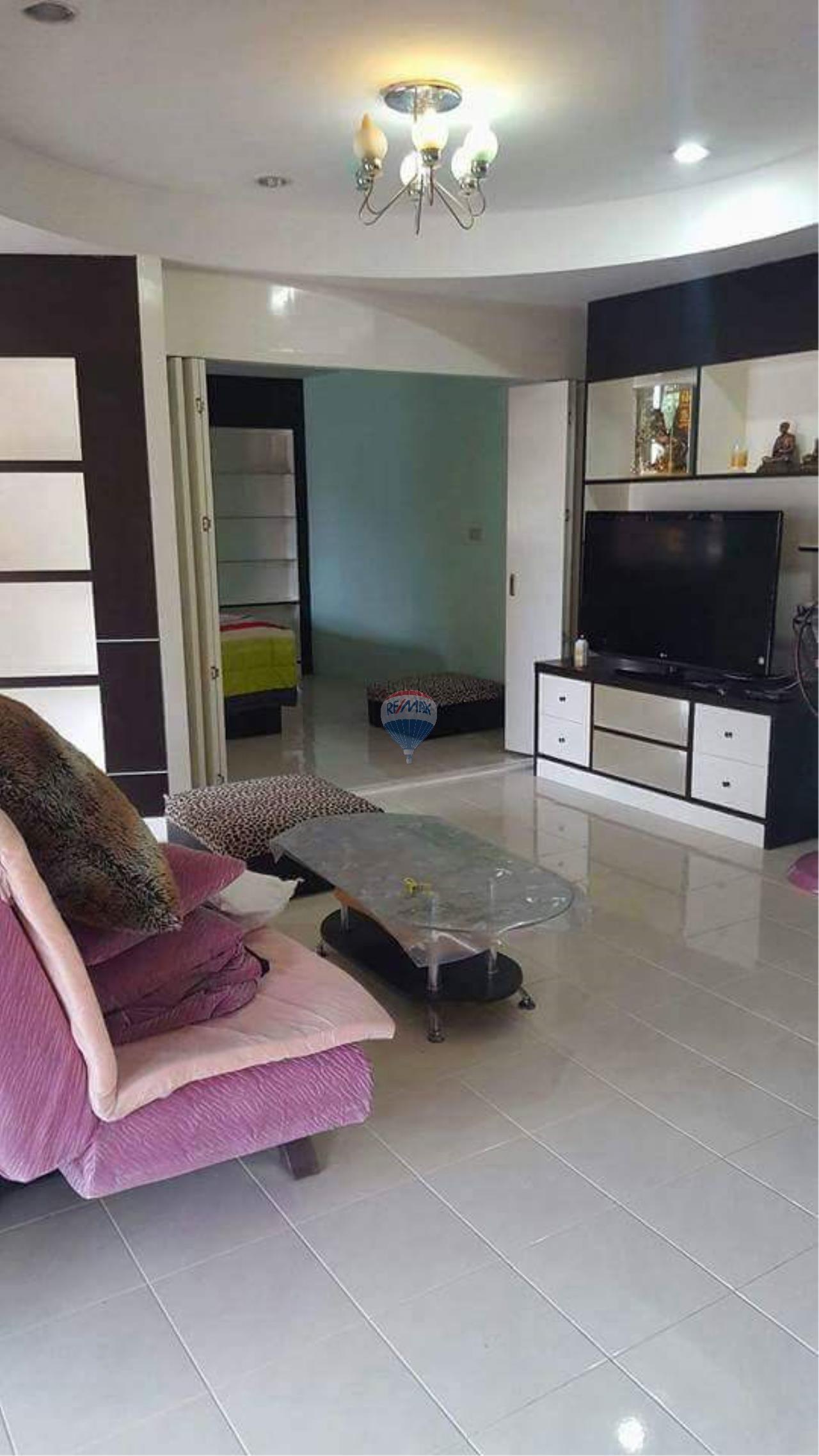 RE/MAX Top Properties Agency's Phuket,Patong Beach Villa 4 Bedrooms For Rent 12