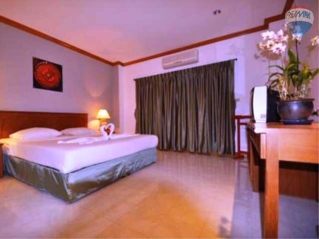 RE/MAX Top Properties Agency's Baan Phil Guest House For Sale Patong Beach 22