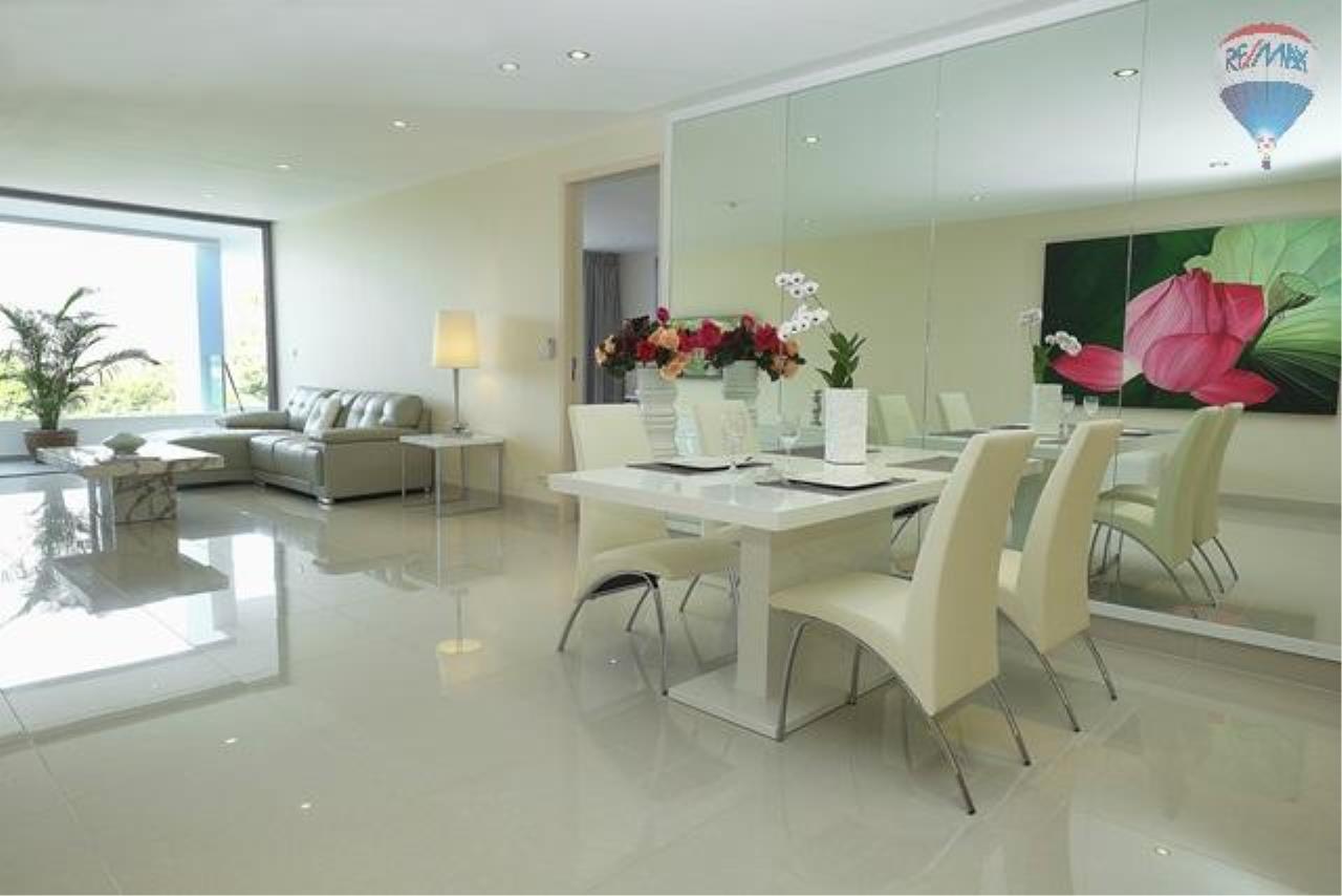 RE/MAX Top Properties Agency's Luxury Condo For Sale Surin Beach 142