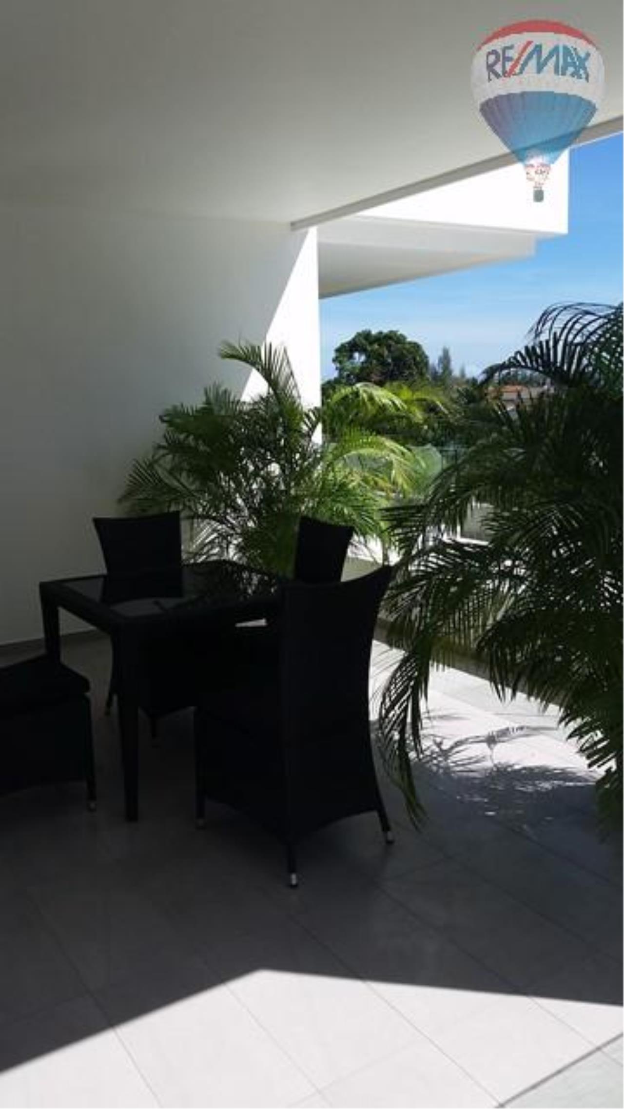 RE/MAX Top Properties Agency's Luxury Condo For Sale Surin Beach 150