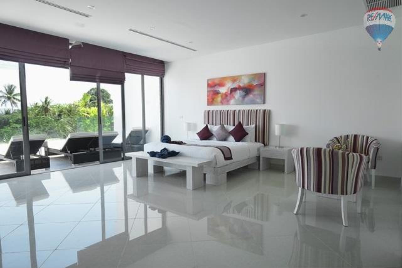 RE/MAX Top Properties Agency's Luxury Condo For Sale Surin Beach 26