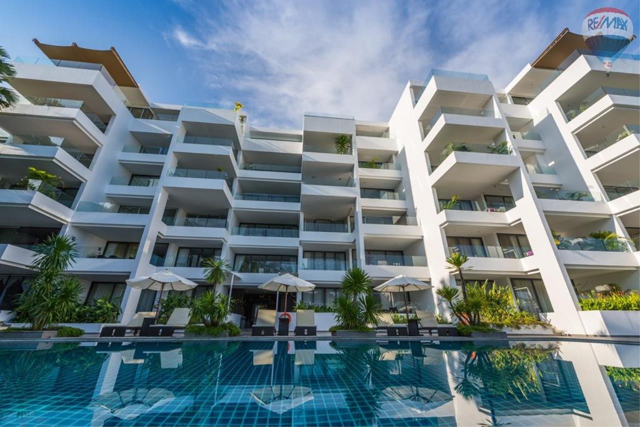 RE/MAX Top Properties Agency's Luxury Condo For Sale Surin Beach 32