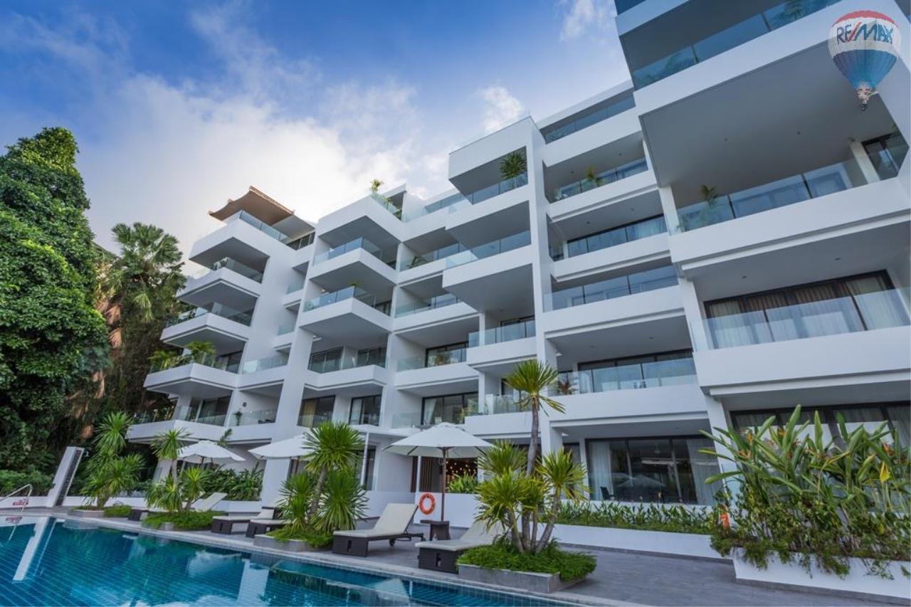 RE/MAX Top Properties Agency's Luxury Condo For Sale Surin Beach 46