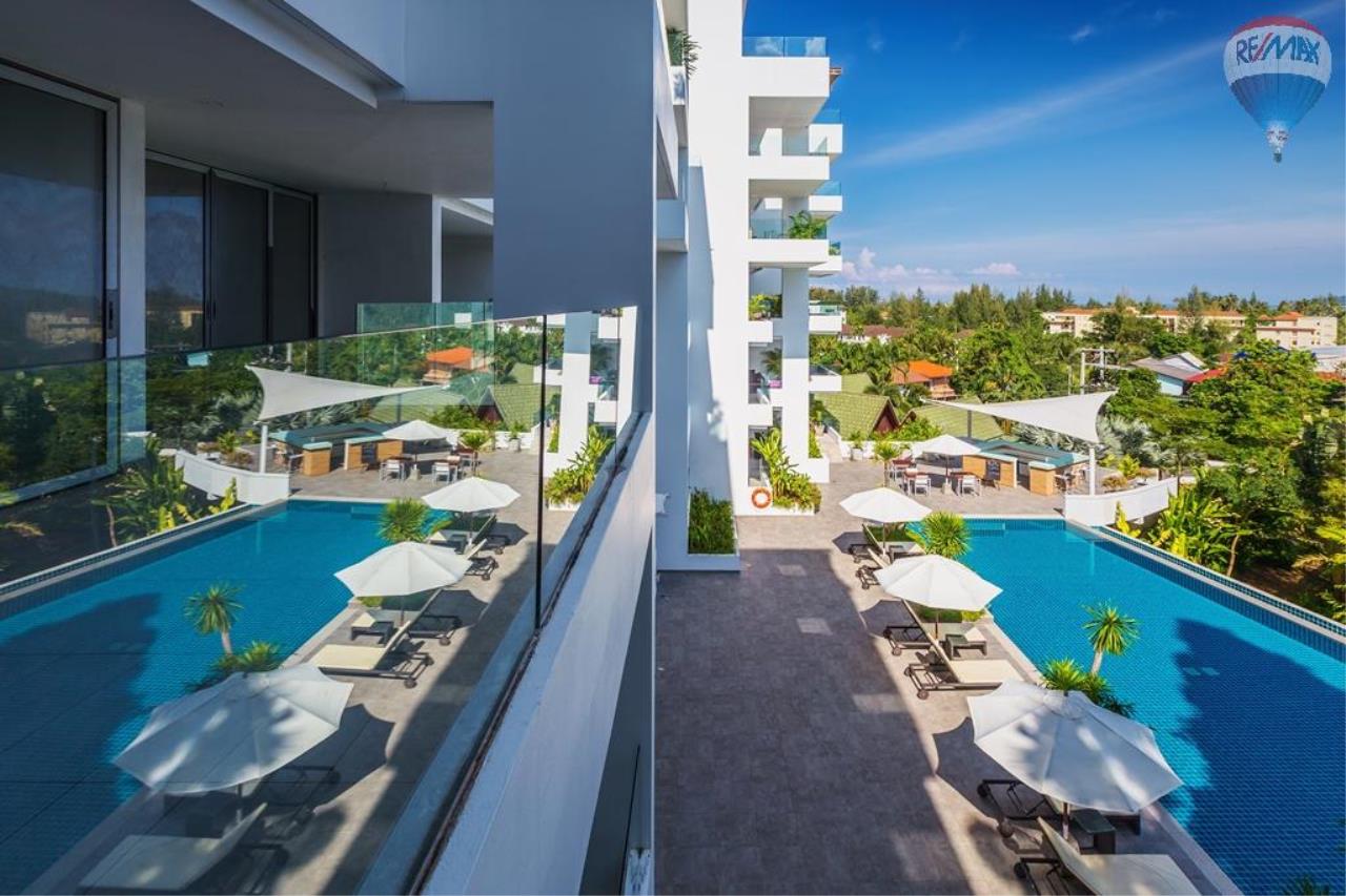 RE/MAX Top Properties Agency's Luxury Condo For Sale Surin Beach 77