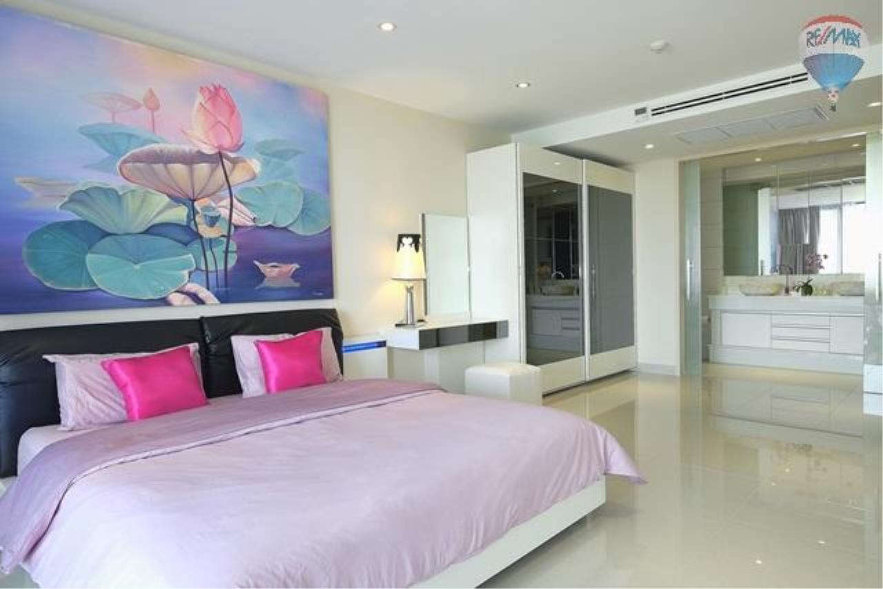 RE/MAX Top Properties Agency's Luxury Condo For Sale Surin Beach 92