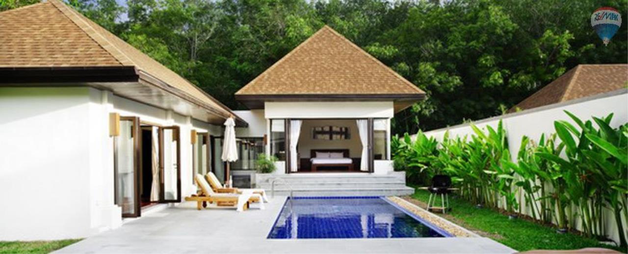 RE/MAX Top Properties Agency's For Sale Luxury Villa Naiharn Phuket 121