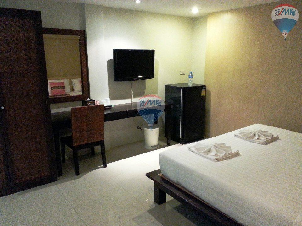 RE/MAX Top Properties Agency's A 27 rooms Guesthouse business in the Heart of Patong  15