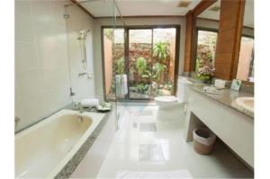 RE/MAX Top Properties Agency's PHUKET,CHERNG THALE,POOL VILLA 2 BEDROOMS,FOR SALE 31