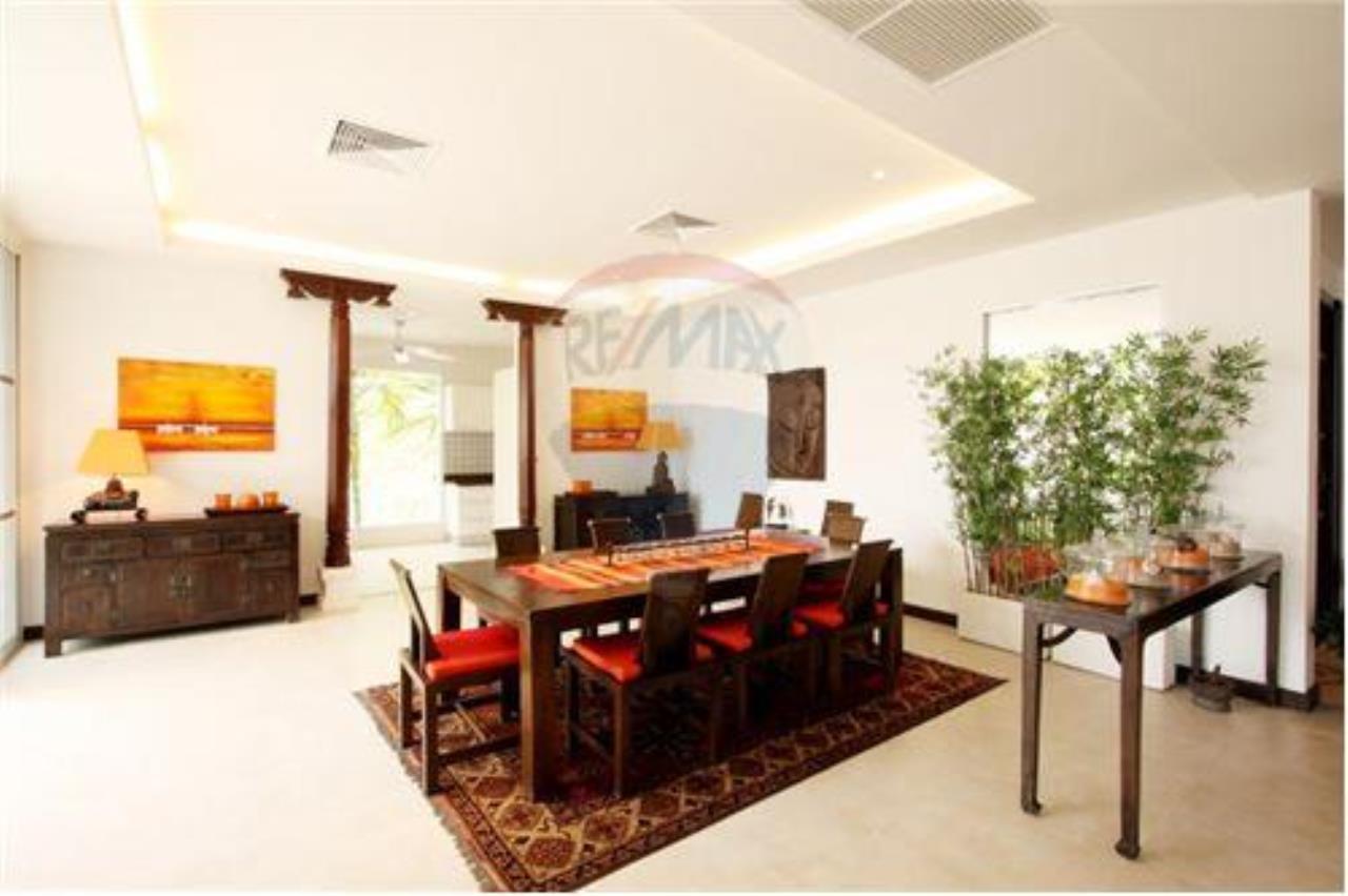 RE/MAX Top Properties Agency's PHUKET,PATONG, KALIM POLL VILLA 4 BEDROOMS FOR SALE 9
