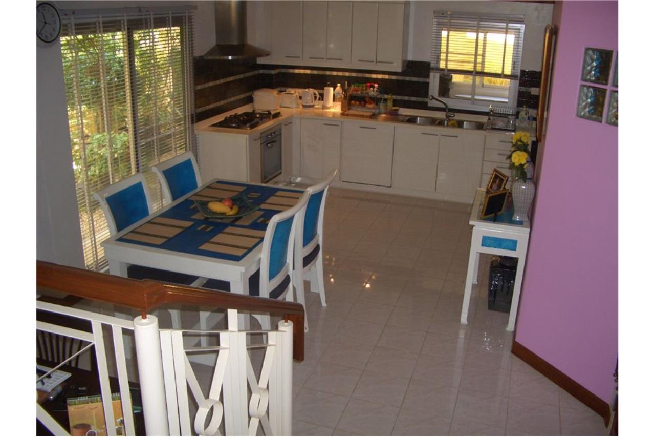 RE/MAX Top Properties Agency's PHUKET,PATONG BEACH VILLA 2 BEDROOMS FOR SALE 10