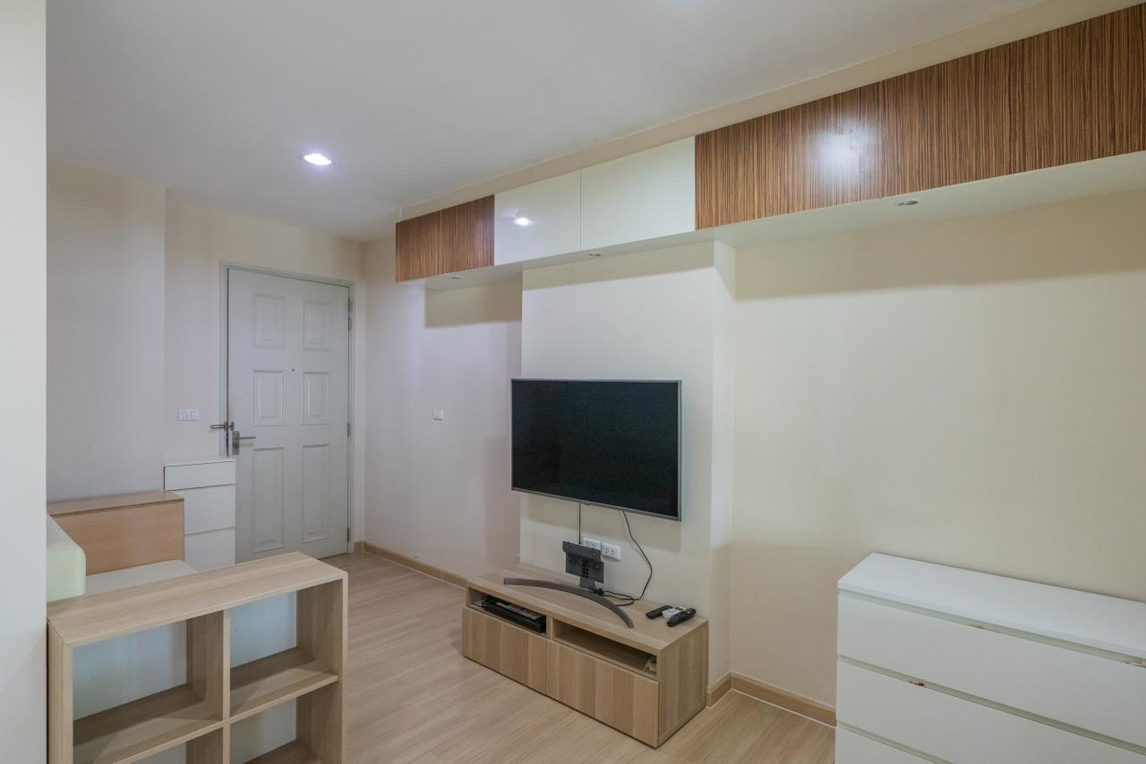SYNC REAL ESTATE Agency's Life Sathorn 10 | 1 Bedroom for Sell and Rent | Nice Room and Good Price 3