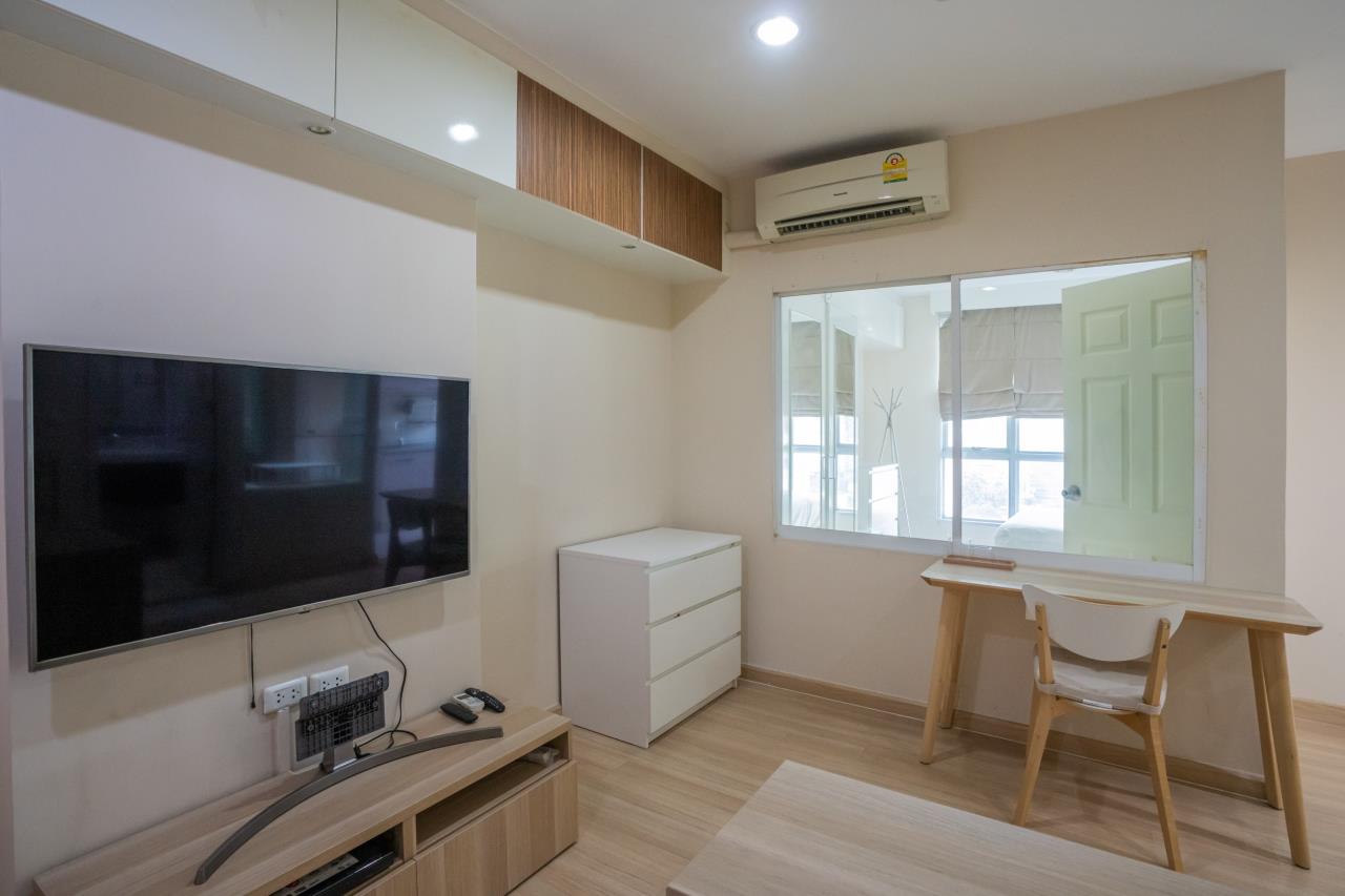 SYNC REAL ESTATE Agency's Life Sathorn 10 | 1 Bedroom for Sell and Rent | Nice Room and Good Price 6