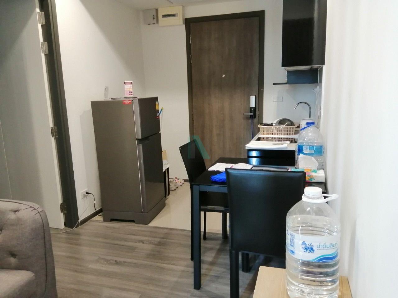 NOPPON REAL ESTATE CO.,LTD. Agency's For rent The Rich Sathorn-Taksin 1 bedroom 16th floor near BTS Wongwian Yai. 8