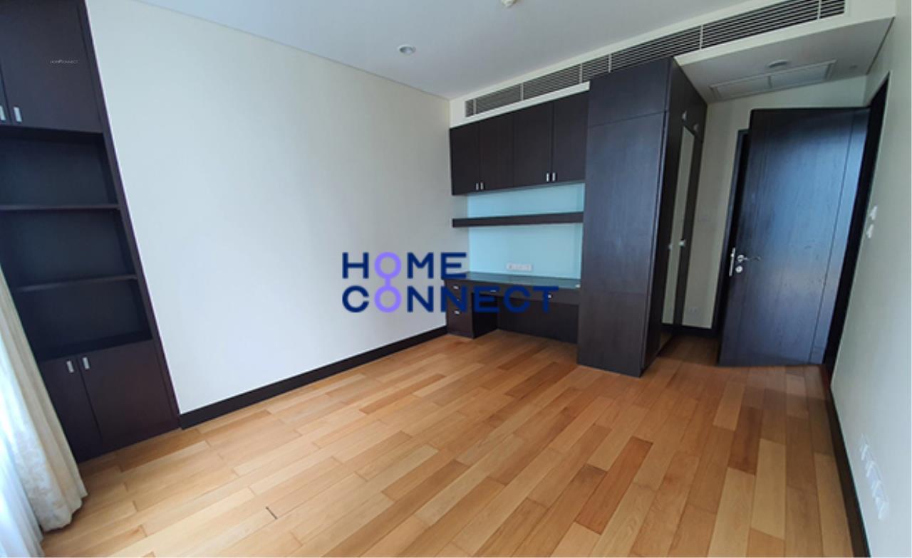 Home Connect Thailand Agency's The Park Chidlom Condominium for Rent 3