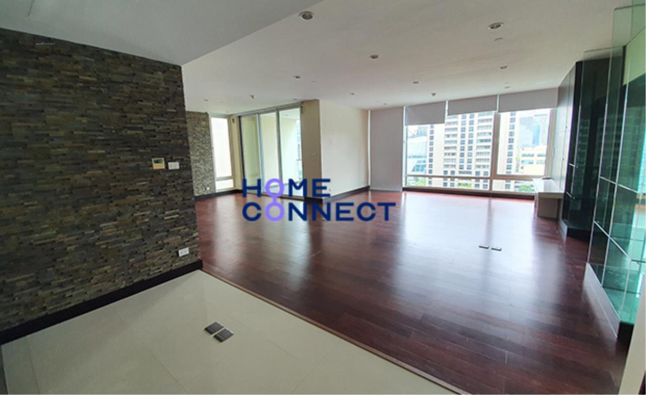 Home Connect Thailand Agency's The Park Chidlom Condominium for Rent 4