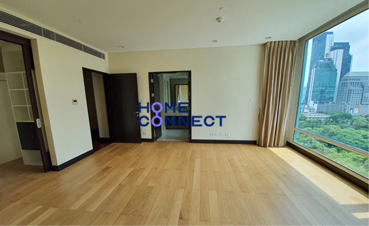 Home Connect Thailand Agency's The Park Chidlom Condominium for Rent 1