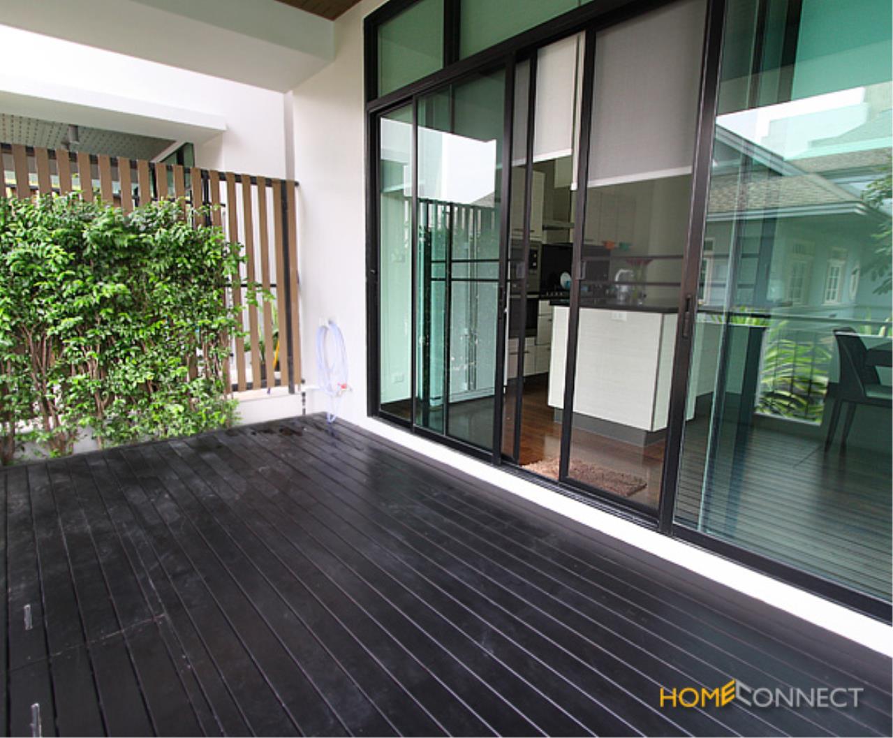 Home Connect Thailand Agency's House in Compound for Rent in Ekamai area 19
