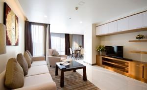 Sivatel Bangkok Hotel Serviced Apartment for Rent