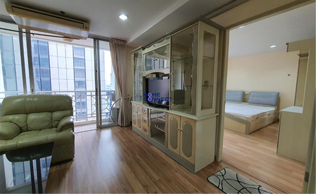Home Connect Thailand Agency's Asoke Place Condominium for Rent 2