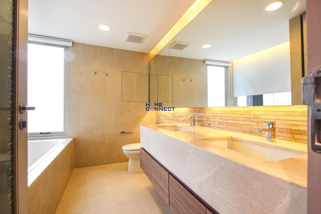 Home Connect Thailand Agency's Luxury apartment for Rent in Central Business District area 7