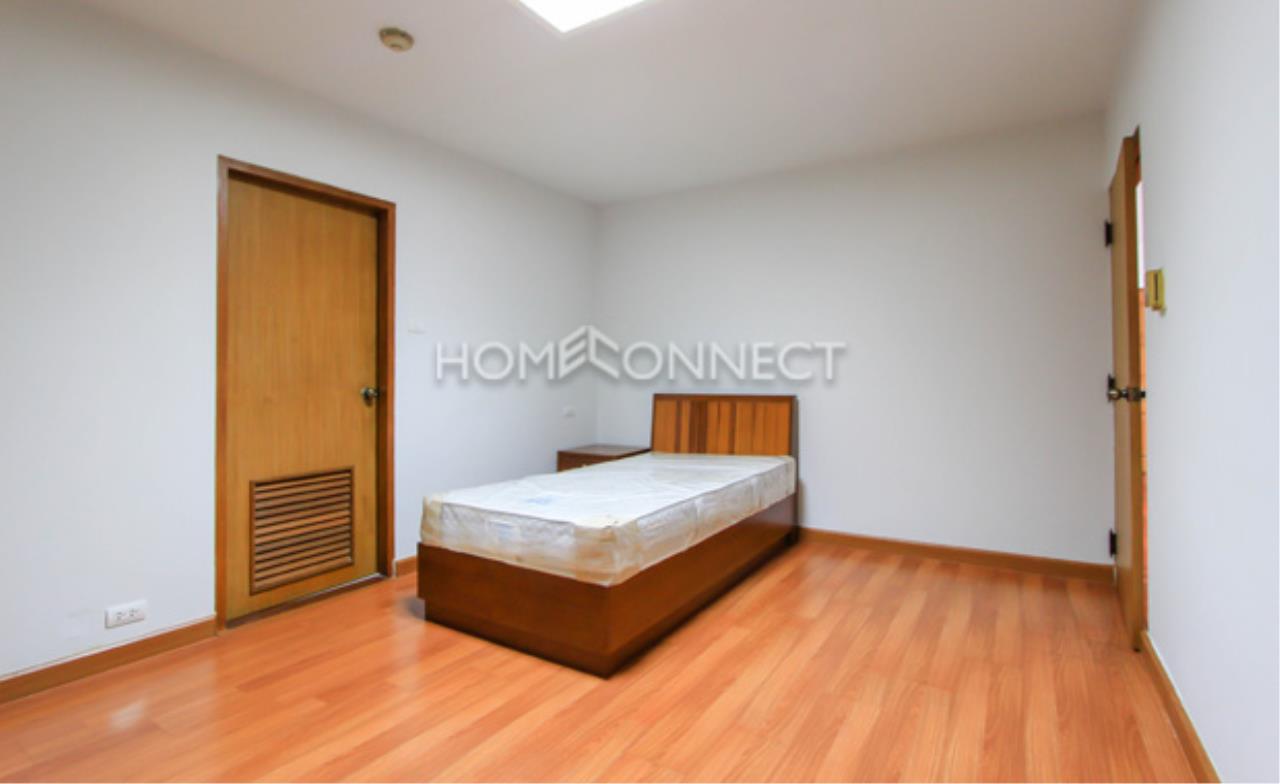 Home Connect Thailand Agency's Pricha Mansion Condominium for Rent 8