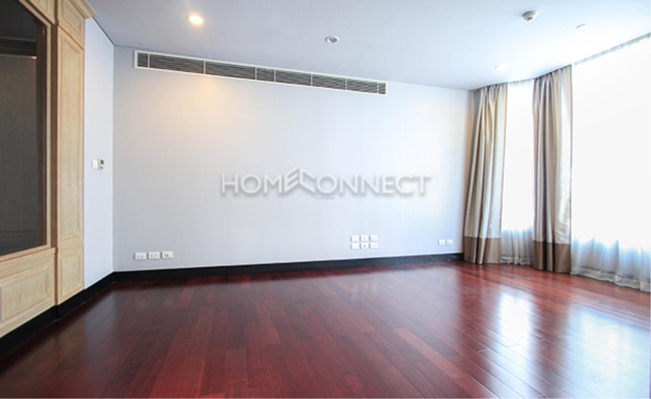 Home Connect Thailand Agency's The Park Chidlom Condominium for Rent 18