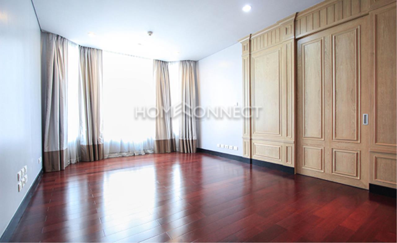 Home Connect Thailand Agency's The Park Chidlom Condominium for Rent 19