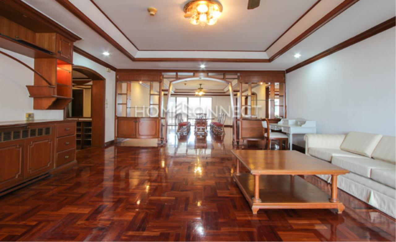 Home Connect Thailand Agency's GM Mansion Apartment for Rent 1