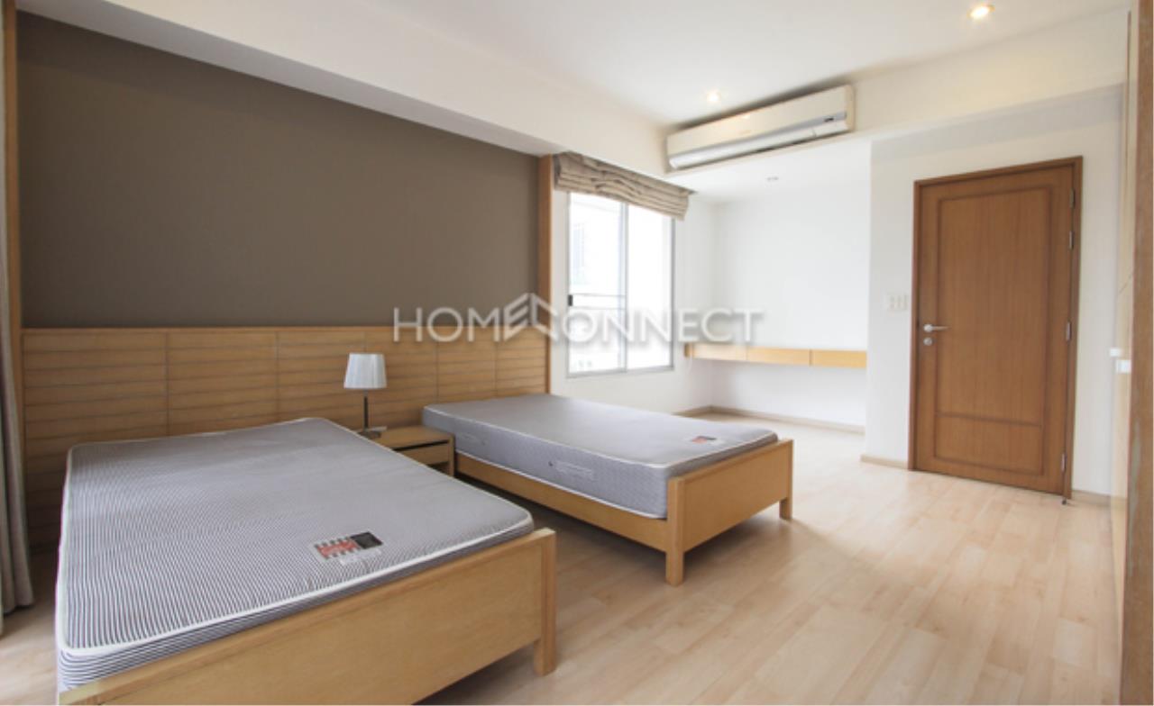 Home Connect Thailand Agency's Baan Sukhumvit 27 Apartment for Rent 12