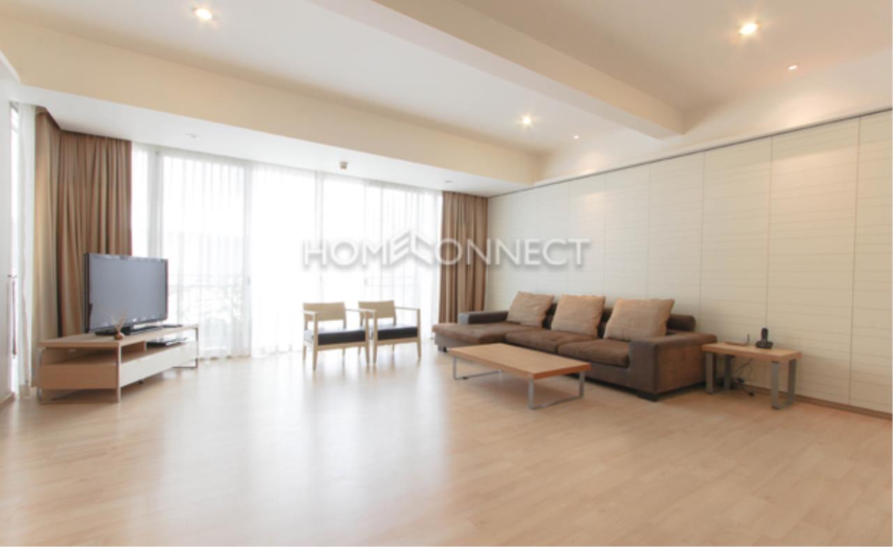 Home Connect Thailand Agency's Baan Sukhumvit 27 Apartment for Rent 13