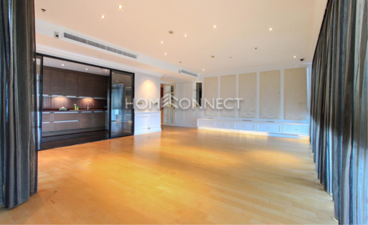 Home Connect Thailand Agency's Athenee Residence Condominium for Rent 10