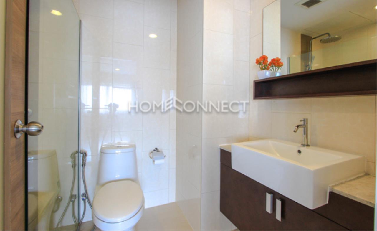 Home Connect Thailand Agency's Renova Residence Chidlom Condominium for Rent 2