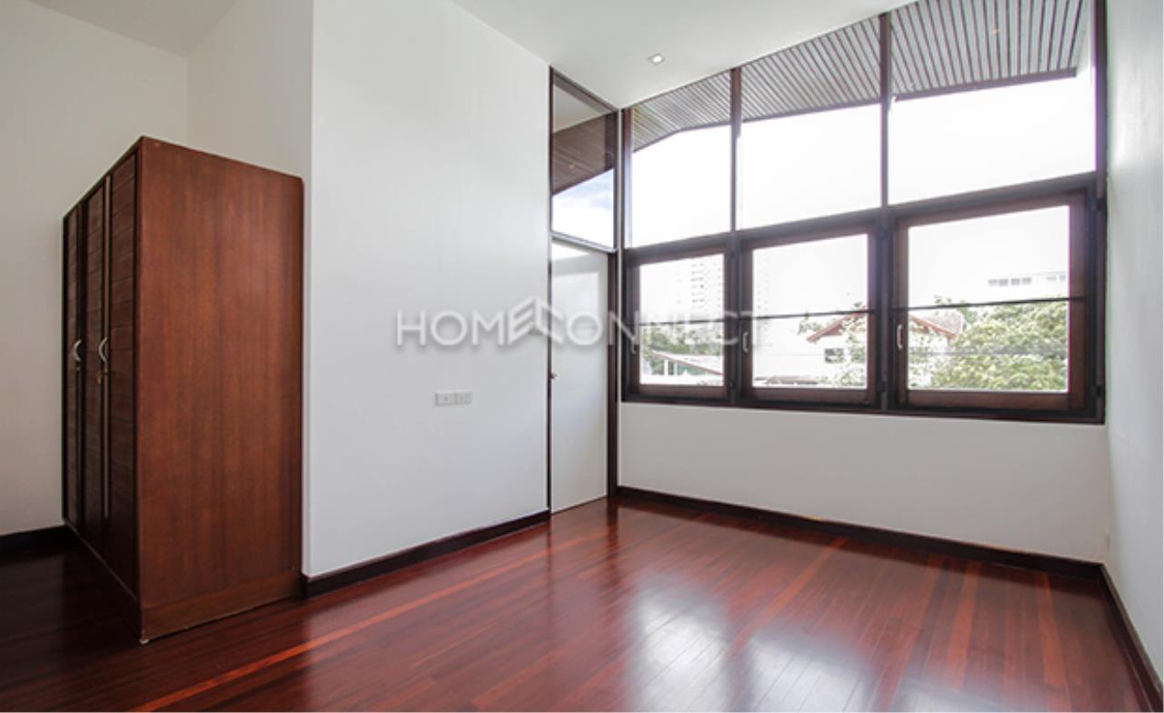 Home Connect Thailand Agency's 4 Bedrooms House for rent in Ekkamai area 6