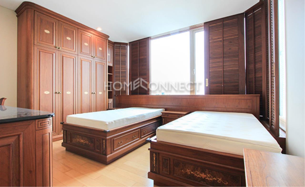 Home Connect Thailand Agency's The Park Chidlom Condominium for Rent 13