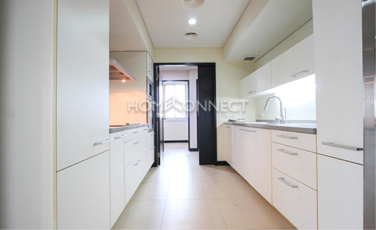Home Connect Thailand Agency's The Park Chidlom Condominium for Rent 6