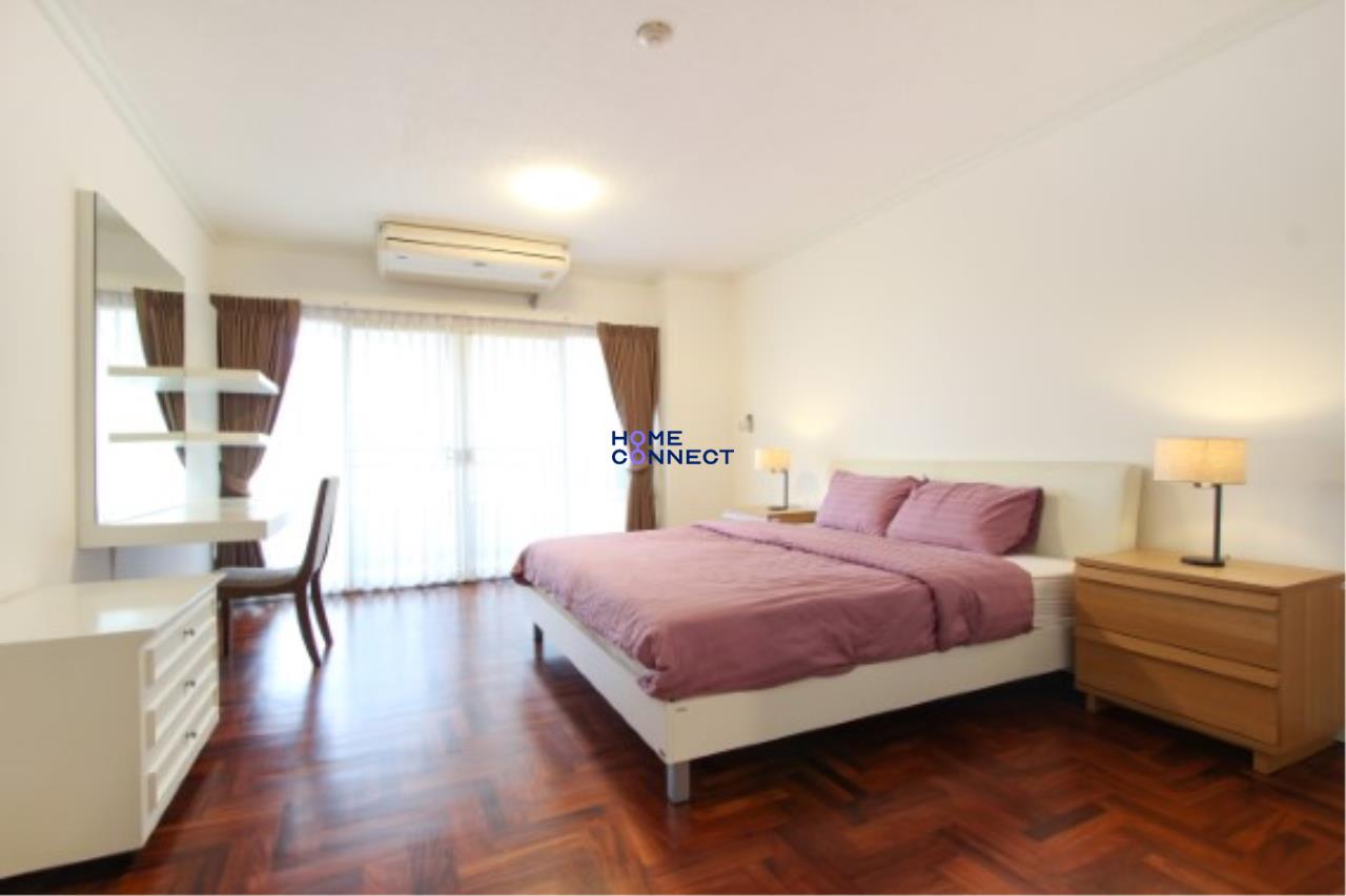 Home Connect Thailand Agency's Sathorn Park Place Condominium for Rent 9