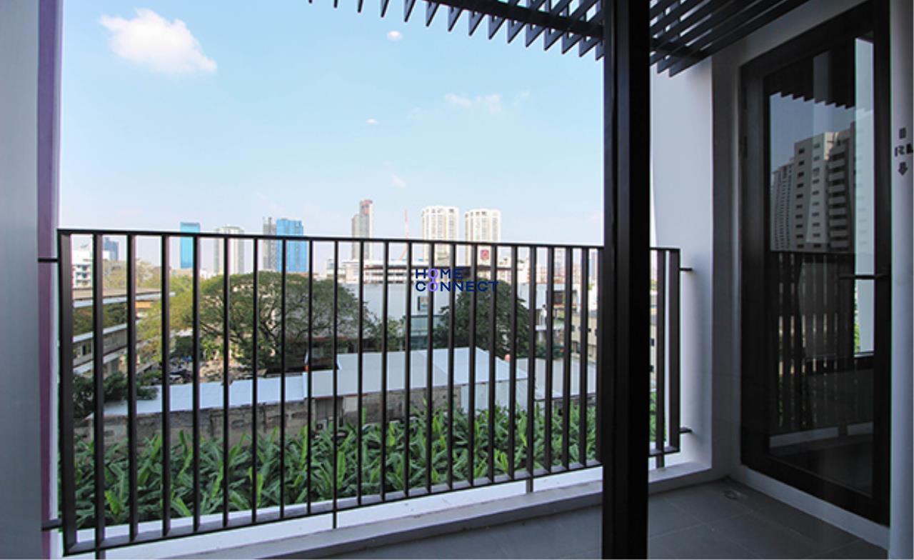 Home Connect Thailand Agency's XT Ekkamai Condominium for Rent 6