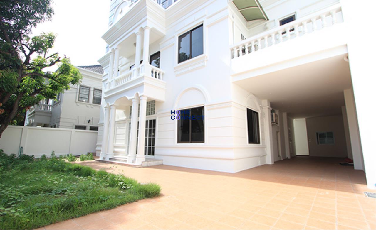 Home Connect Thailand Agency's Sukhumvit Villa House for Rent 1