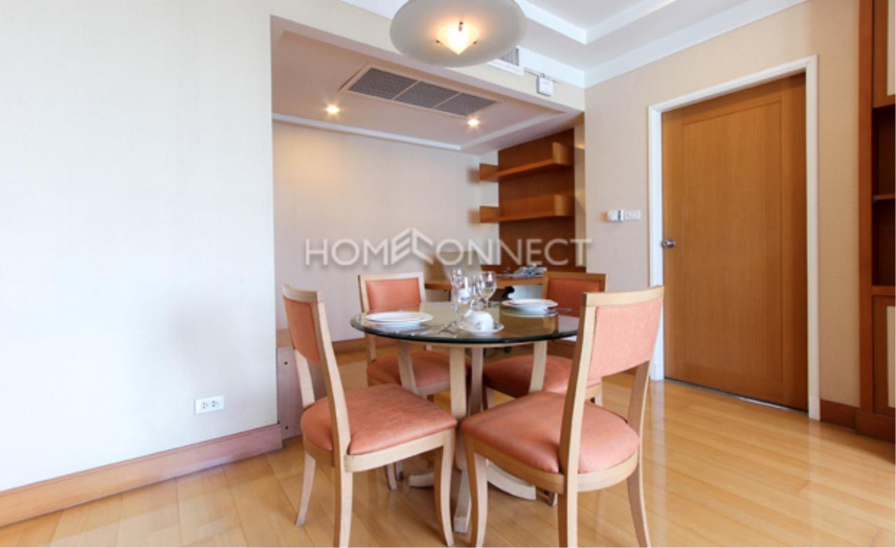 Home Connect Thailand Agency's Jasmine Executive Suites Apartment for Rent 6
