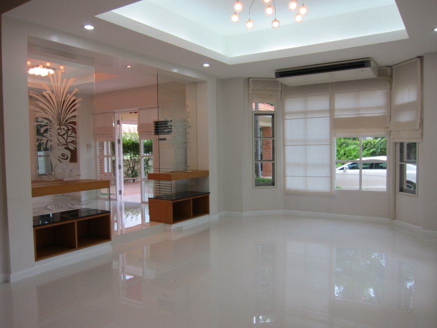 RE/MAX Properties Agency's House for RENT at Nantawan 14
