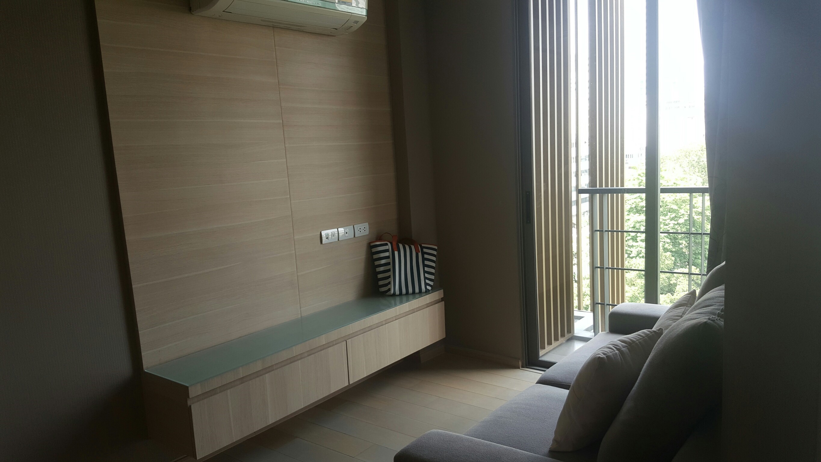 RE/MAX Properties Agency's Klass Silom for renting 1 Bedroom only 22,000 THB 2