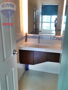 RE/MAX Properties Agency's RENT 2 Bedroom 67 Sq.m at Address Sathorn 5