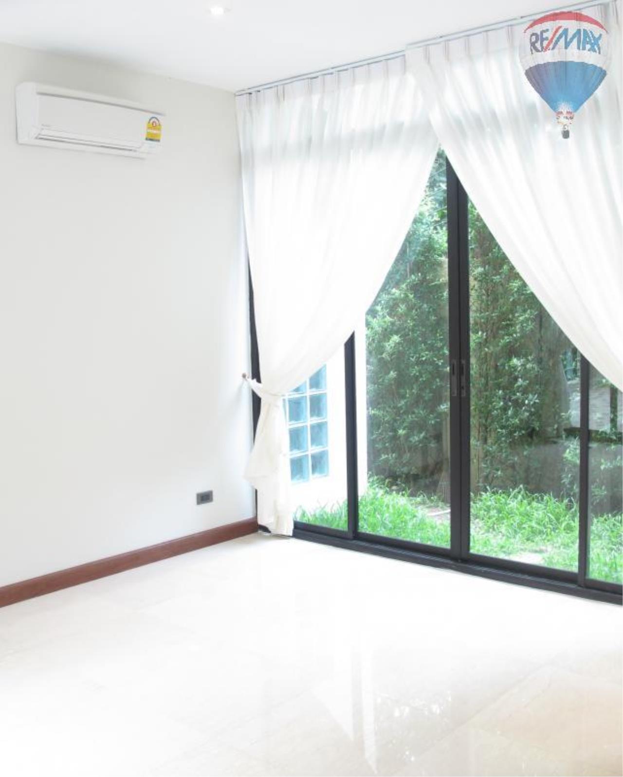 RE/MAX Properties Agency's 4 Bedroom House 530 sq.m. for Rent in Sukhumvit 24 3
