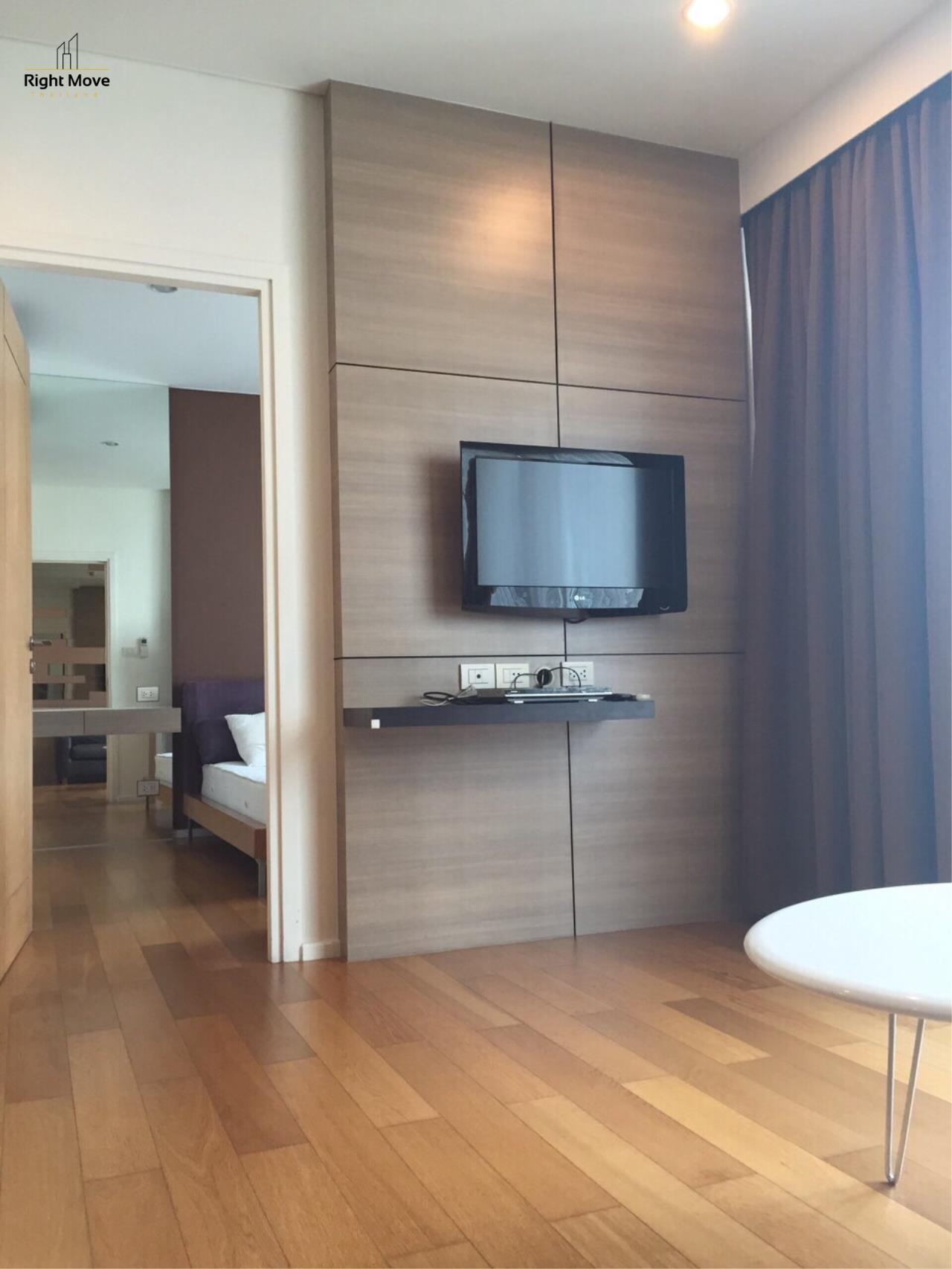 Right Move Thailand Agency's CA3059 Wind Sukhumvit 23 For Rent 30,000 THB 1 Bedroom 53 Sqm 7
