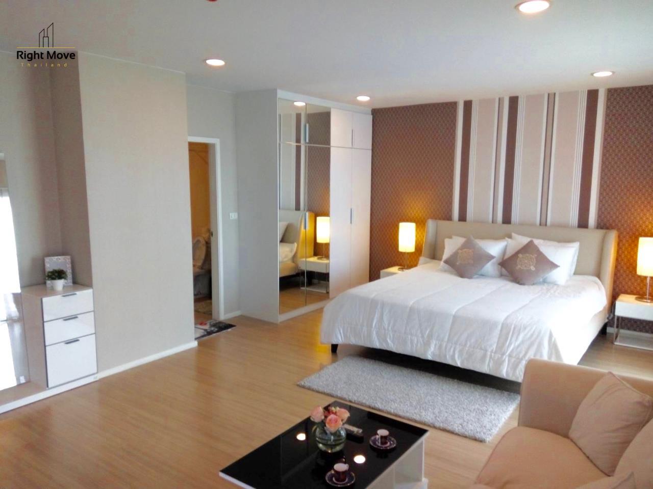 Right Move Thailand Agency's CA6824 Renova Residence Chidlom For Sale 18,000,000 THB 3 Bedrooms 145 Sqm 4