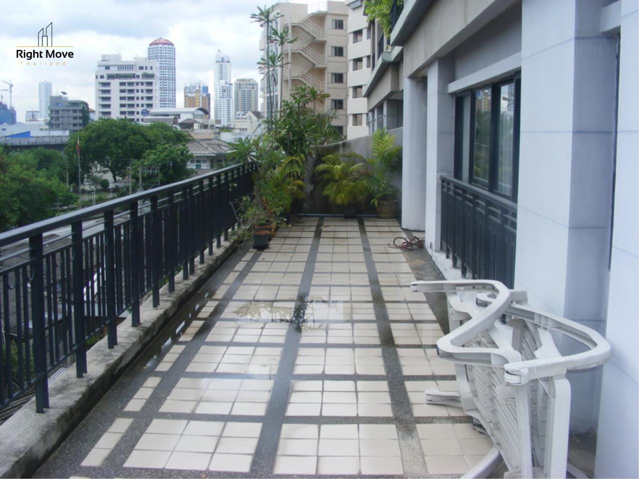 Right Move Thailand Agency's CA7310 Apartment For Rent 75,000 THB 3 Bedrooms 400.75 Sqm 1