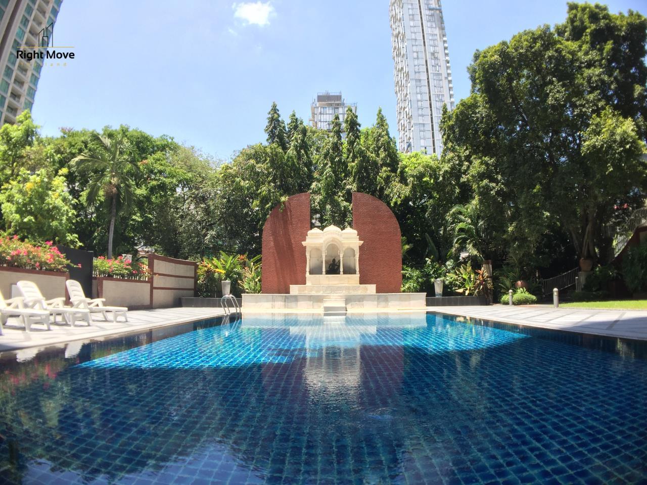 Right Move Thailand Agency's CS2816 Chidlom Place  For Sale 25,000,000 THB 3 Bedrooms 250 Sqm 14