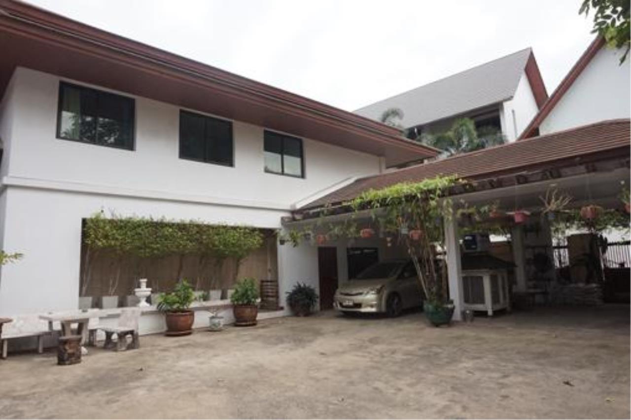 Right Move Thailand Agency's HR744 House For Sale 5 Bedrooms 700 Sqm 3